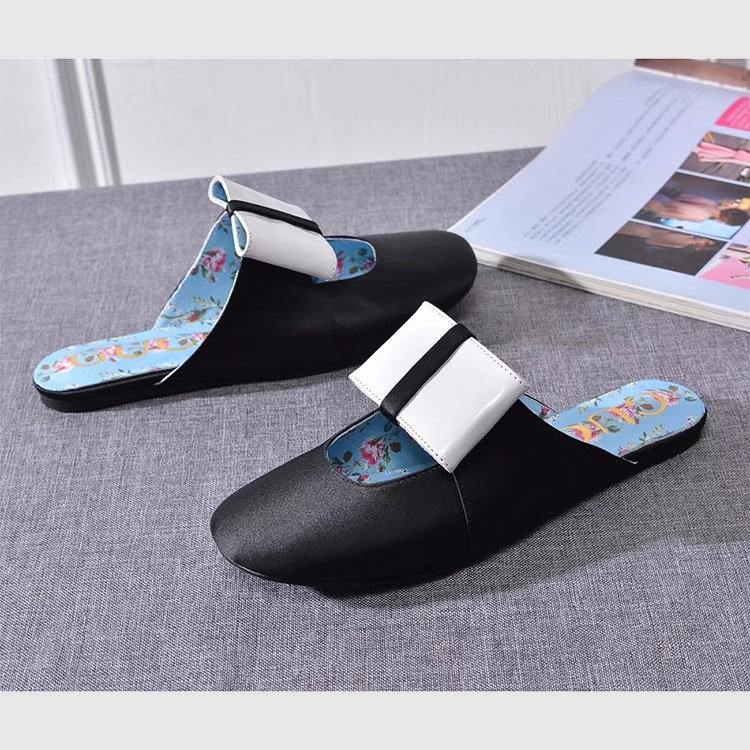 2018 gucci women Slippers in Silk