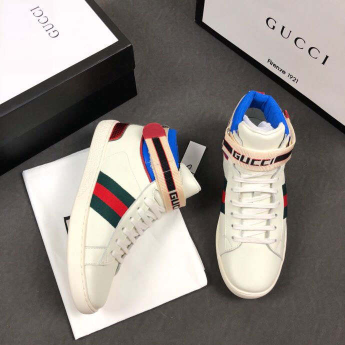 2018 gucci women boots in Calfskin