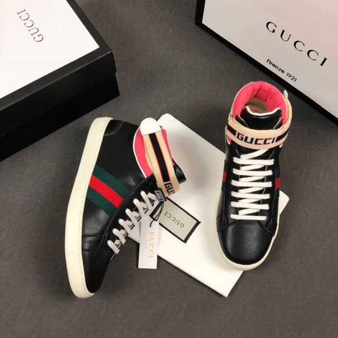 2018 gucci women boots in Calfskin