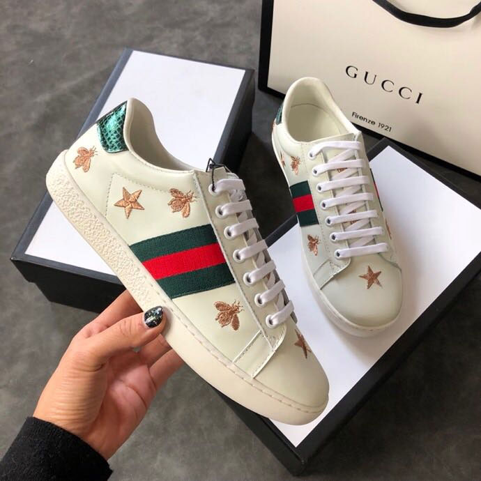 2018 gucci women shoes in Calfskin