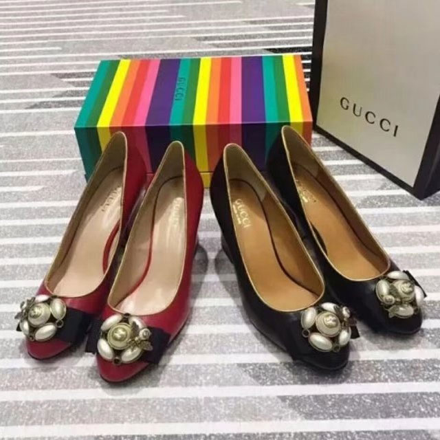 2018 gucci women shoes in Calfskin