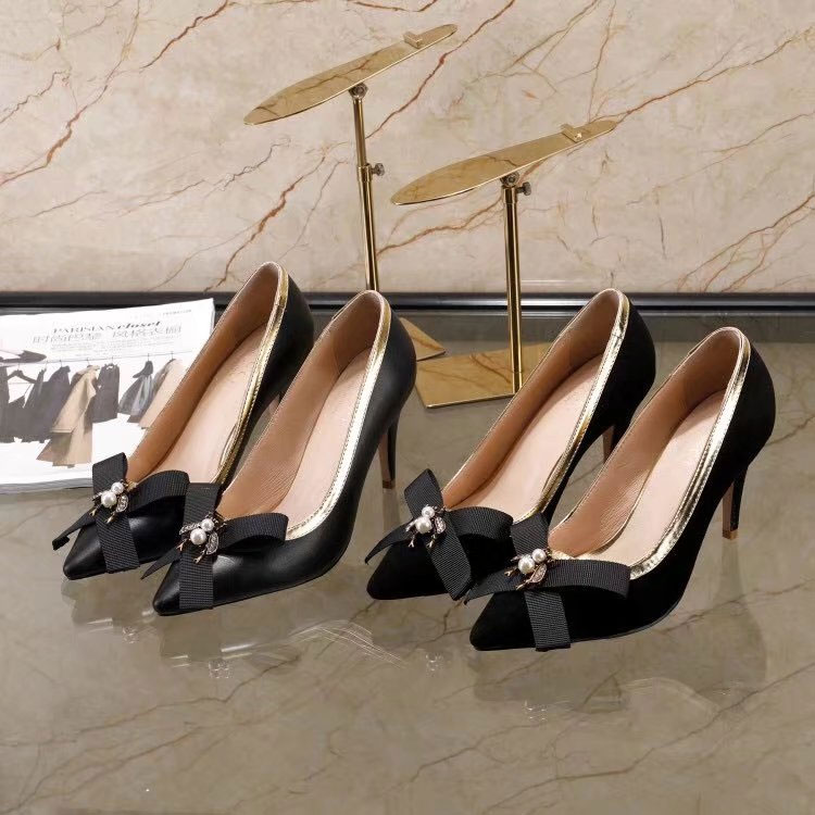 2018 gucci women shoes in Calfskin leather