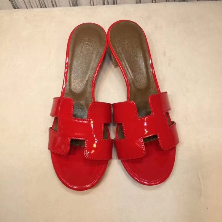 2018 hermes women Slippers in Patent leather