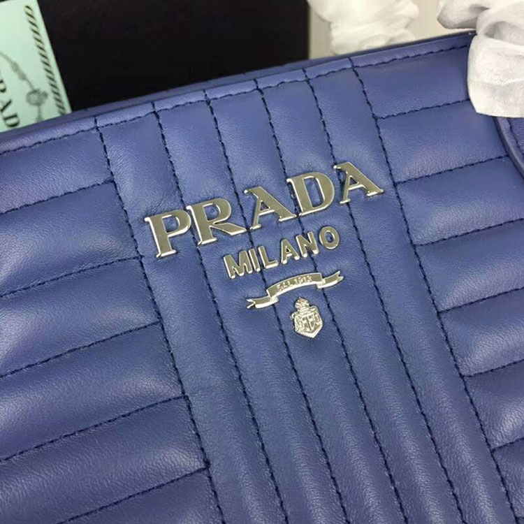 2018 prada leather handbag