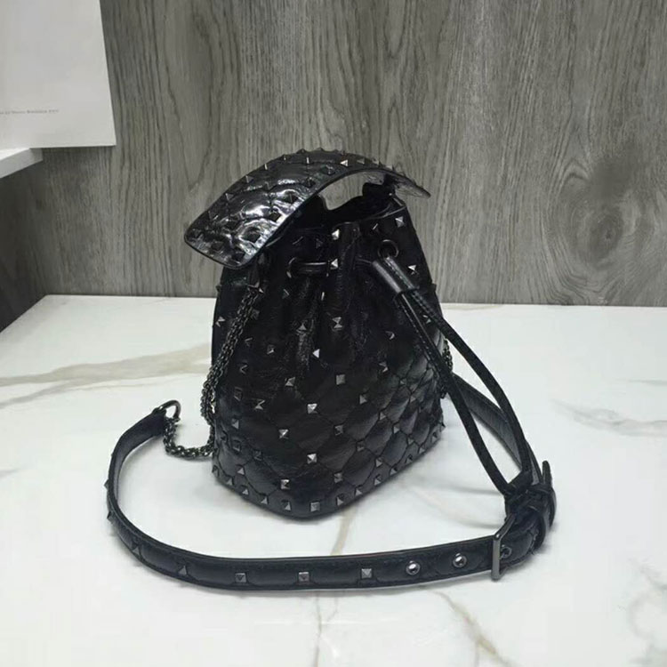 2018 valentino Rockstud Spike Small Bucket Bag