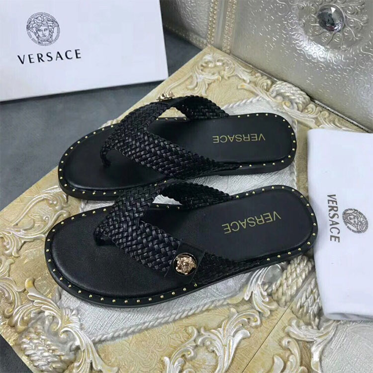 2018 versace men Slippers in Calfskin leather