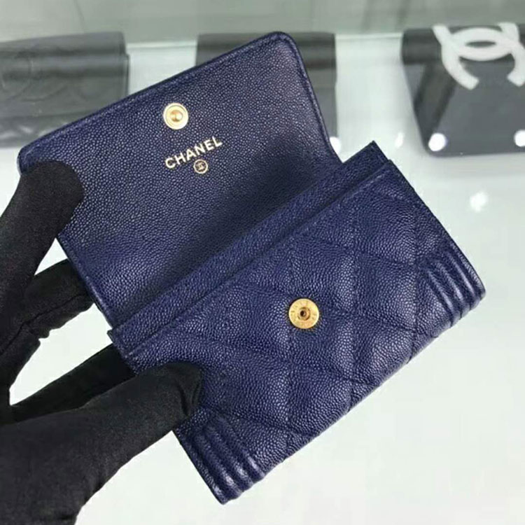 2019 BOY CHANEL Card Holder