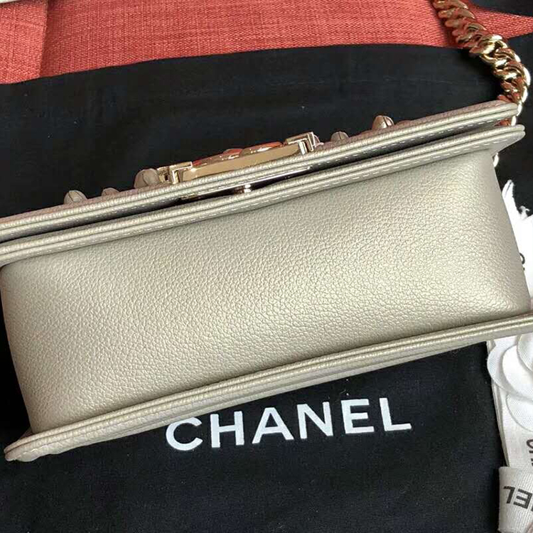 2019 Boy Chanel Flap Shoulder Bag