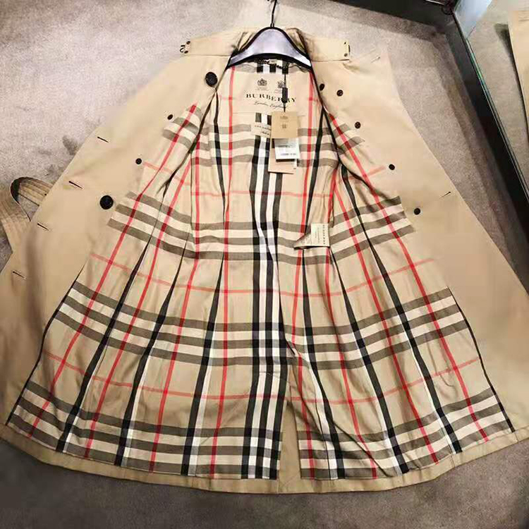 2019 Burberry Clothes