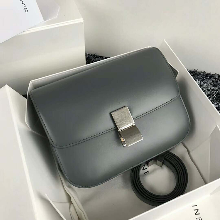 2019 CELINE MEDIUM CLASSIC BAG IN BOX CALFSKIN