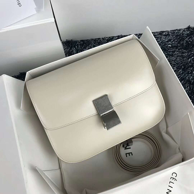 2019 CELINE MEDIUM CLASSIC BAG IN BOX CALFSKIN