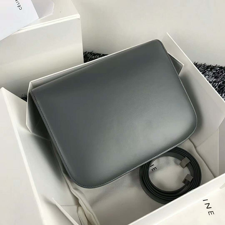 2019 CELINE MEDIUM CLASSIC BAG IN BOX CALFSKIN