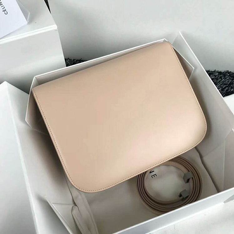 2019 CELINE MEDIUM CLASSIC BAG IN BOX CALFSKIN