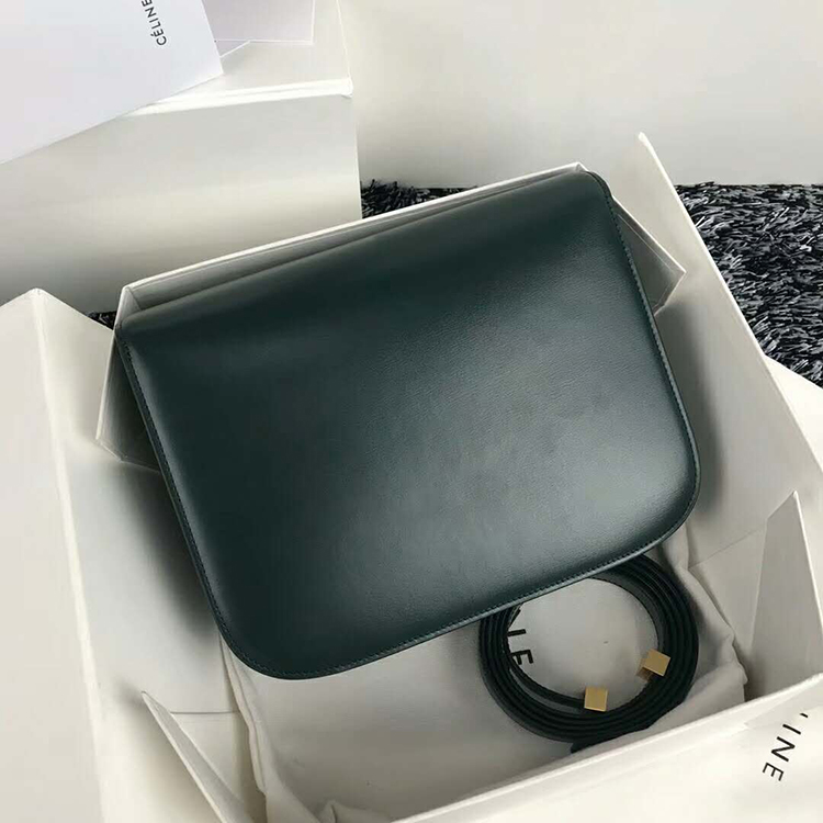 2019 CELINE MEDIUM CLASSIC BAG IN BOX CALFSKIN