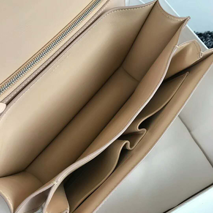 2019 CELINE MEDIUM CLASSIC BAG IN BOX CALFSKIN