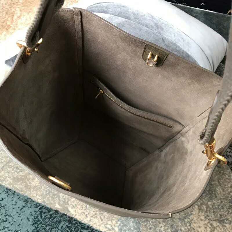 2019 Celine SANGLE BUCKET BAG IN SOFT GRAINED CALFSKIN