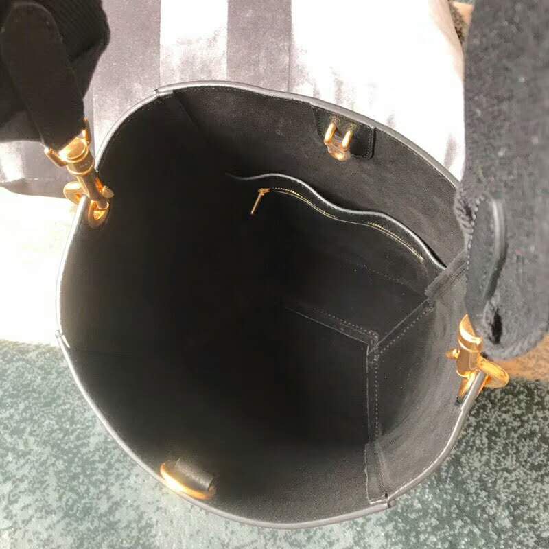 2019 Celine SANGLE SMALL BUCKET BAG IN SOFT GRAINED CALFSKIN