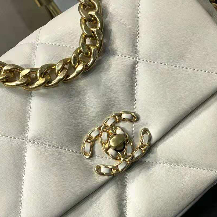 2019 Chanel 19 flap bag