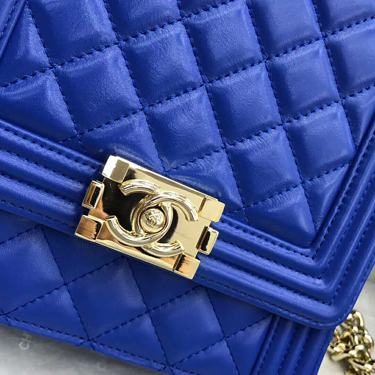 2019 Chanel BOY CHANEL HANDBAG