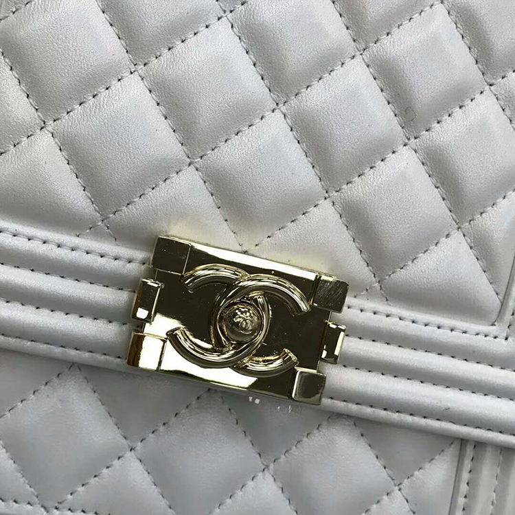 2019 Chanel BOY CHANEL HANDBAG