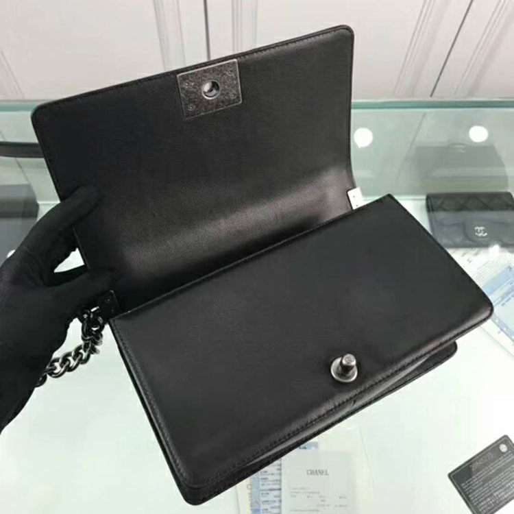 2019 Chanel Boy Flap Shoulder Bag Original Leather