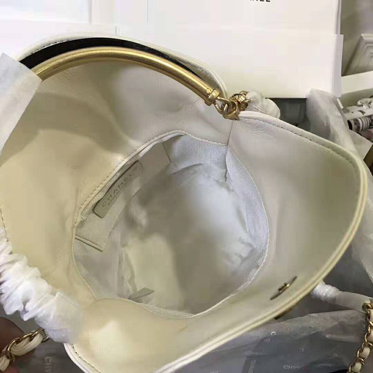 2019 Chanel Bucket bag