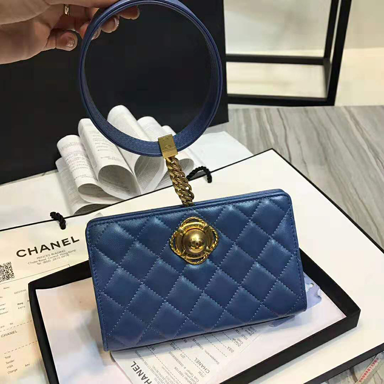 2019 Chanel CLUTCH