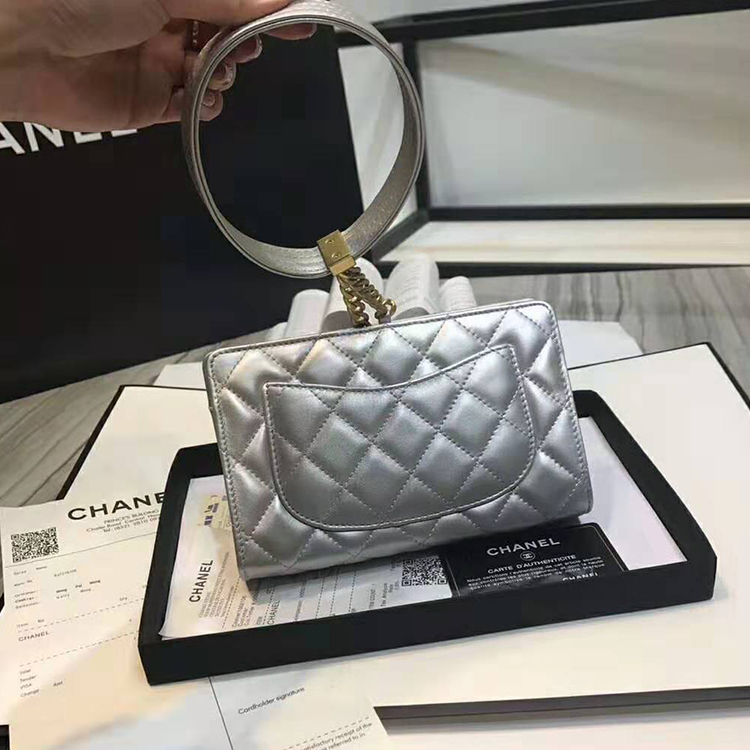 2019 Chanel CLUTCH