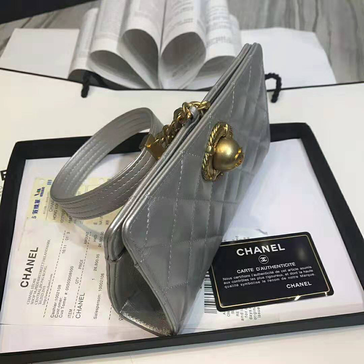 2019 Chanel CLUTCH