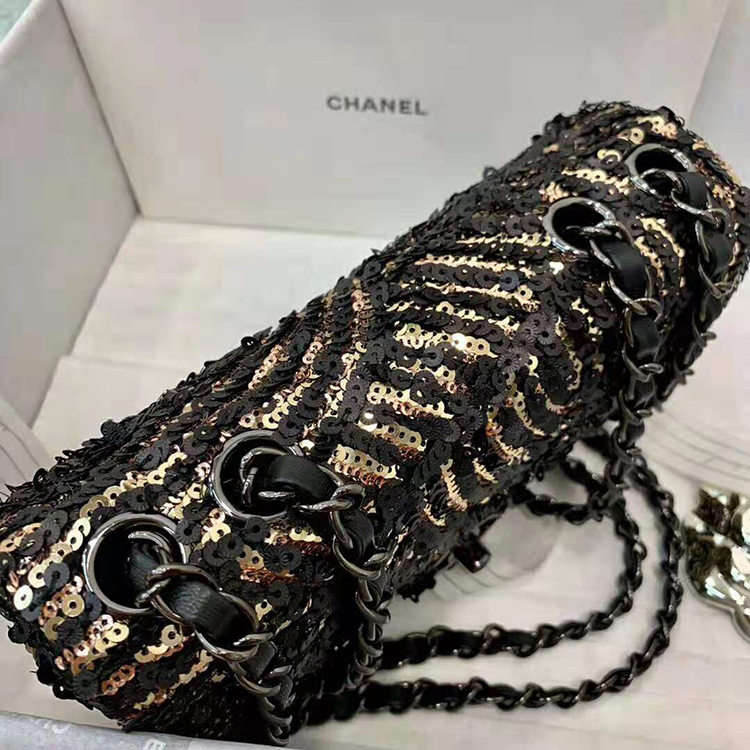 2019 Chanel Classic Mini Flap Bags