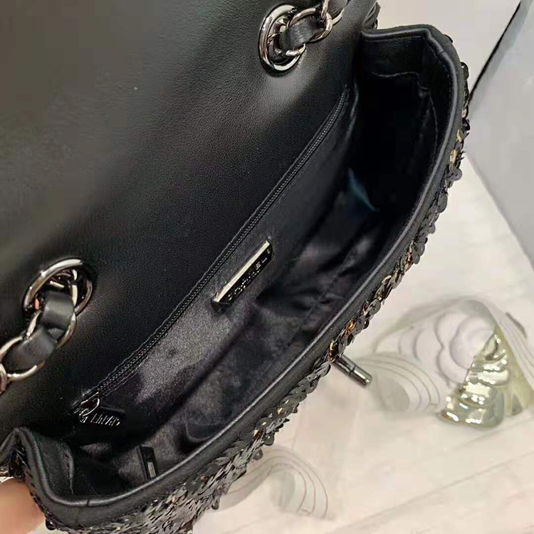 2019 Chanel Classic Mini Flap Bags