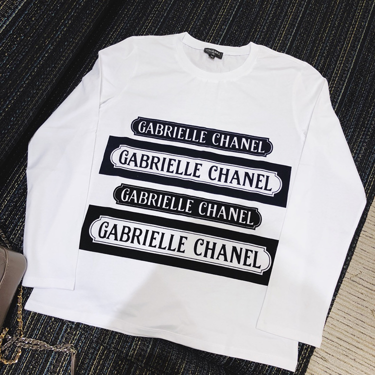 2019 Chanel Clothes