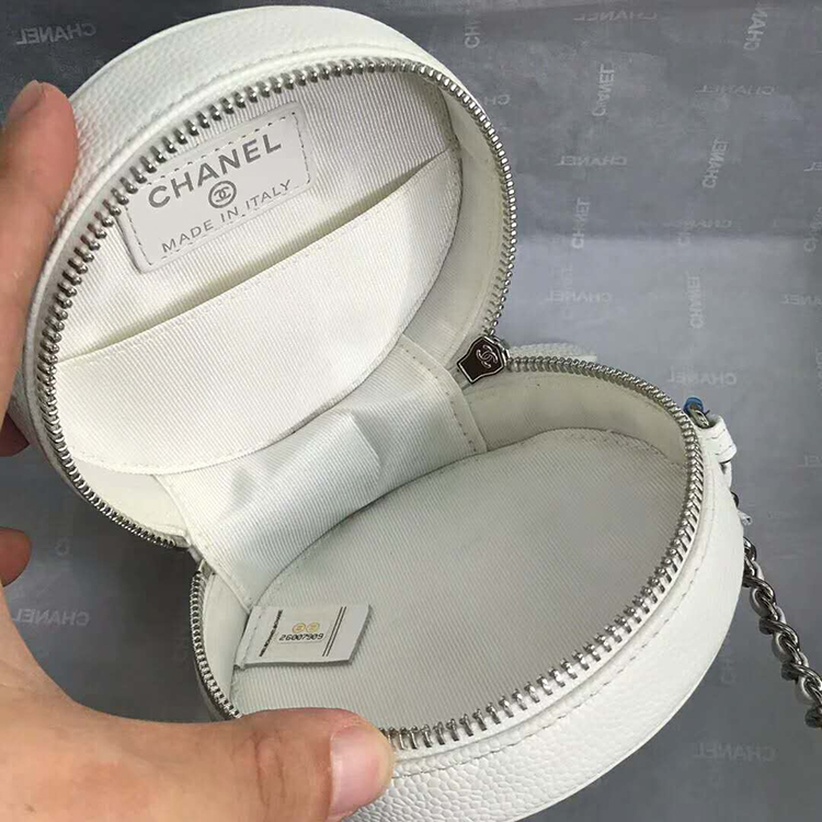 2019 Chanel Clutch with Chain