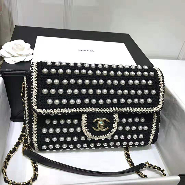 2019 Chanel FLAP BAG