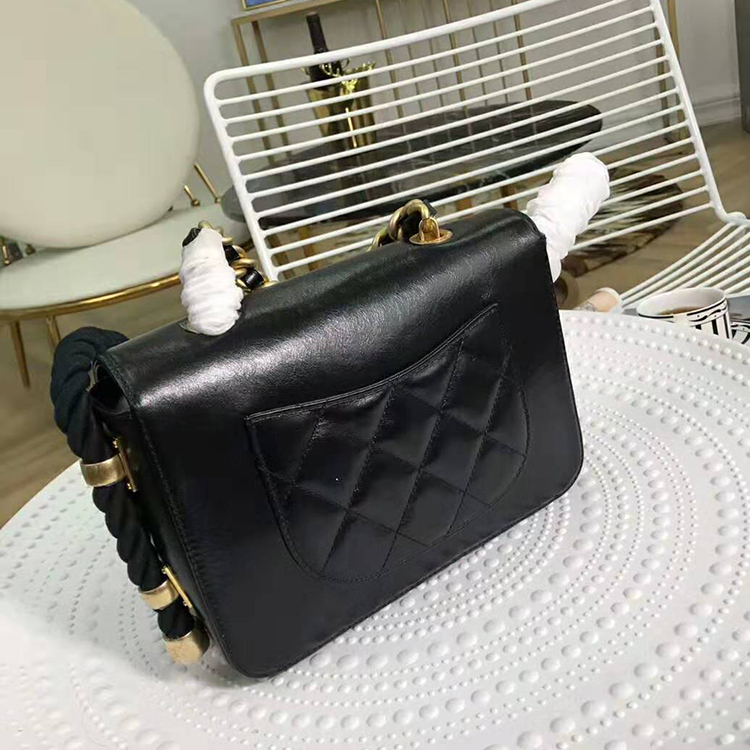 2019 Chanel FLAP BAG