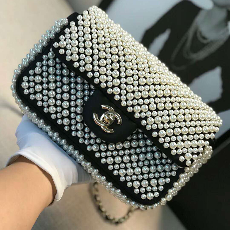 2019 Chanel FLAP BAG