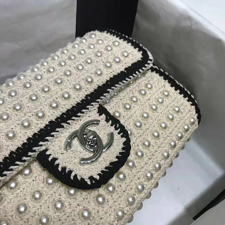 2019 Chanel FLAP BAG