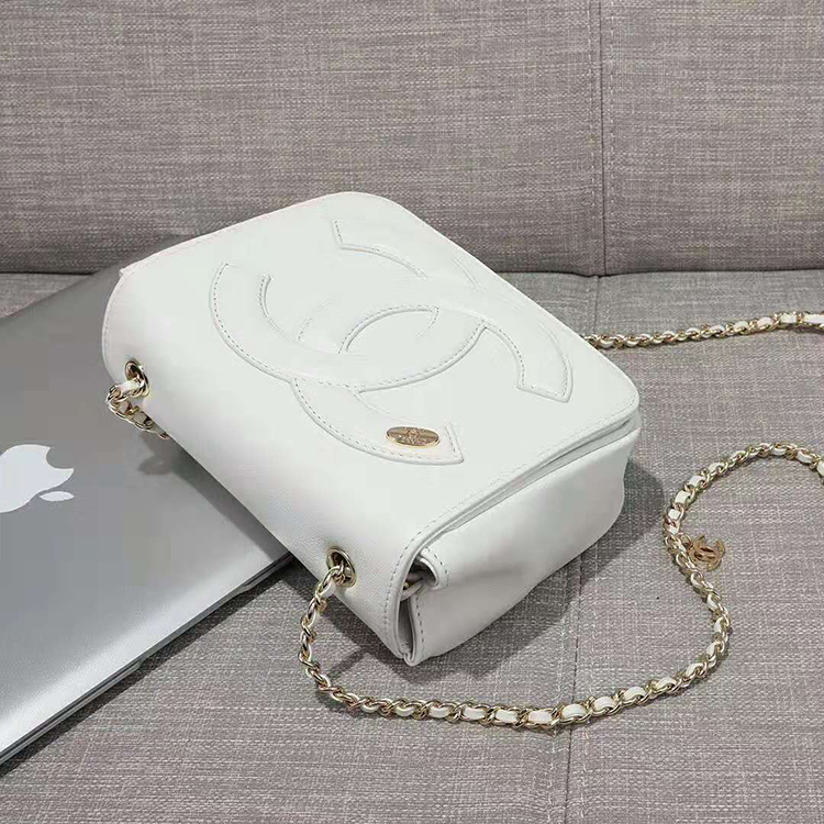 2019 Chanel FLAP BAG