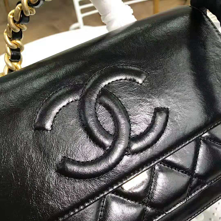 2019 Chanel FLAP BAG