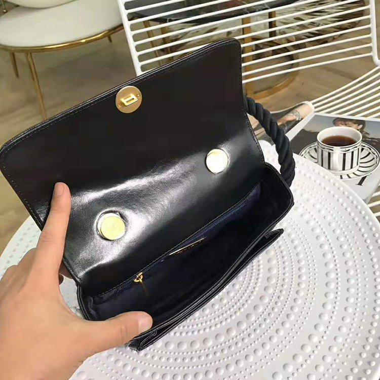 2019 Chanel FLAP BAG