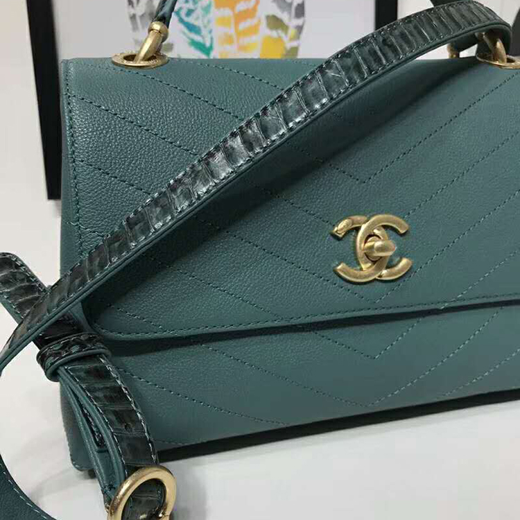 2019 Chanel Flap Bag with Top Handle