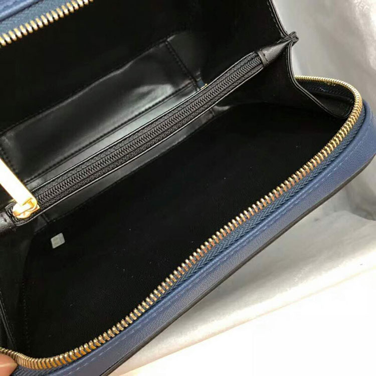 2019 Chanel Large Vanity Case