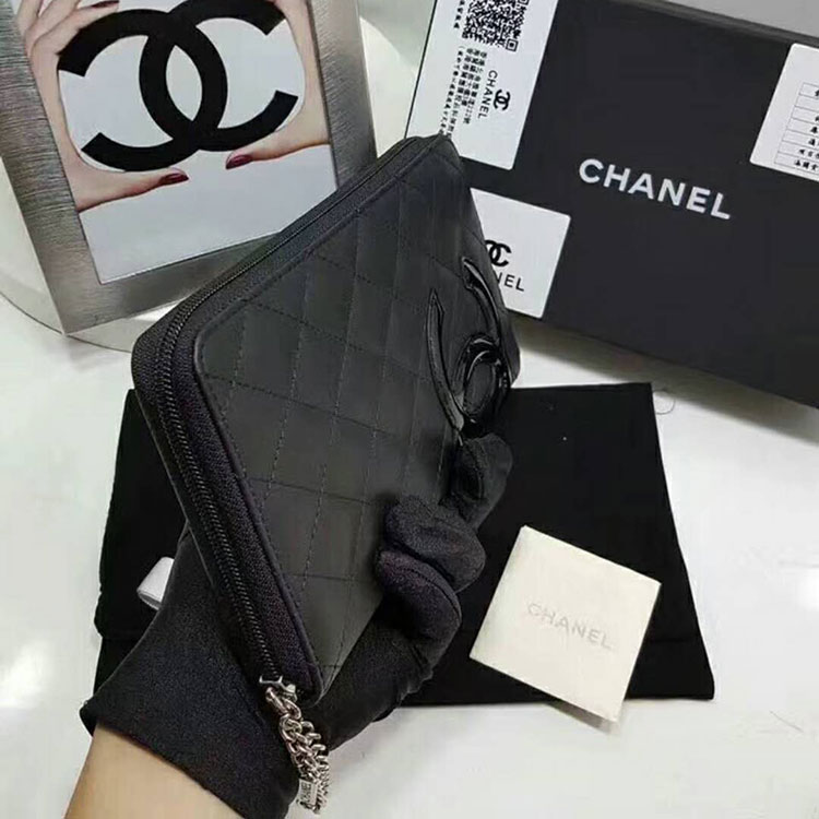 2019 Chanel Matelasse Wallet