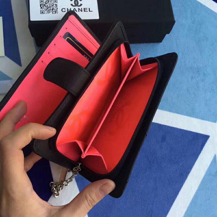 2019 Chanel Matelasse Wallet