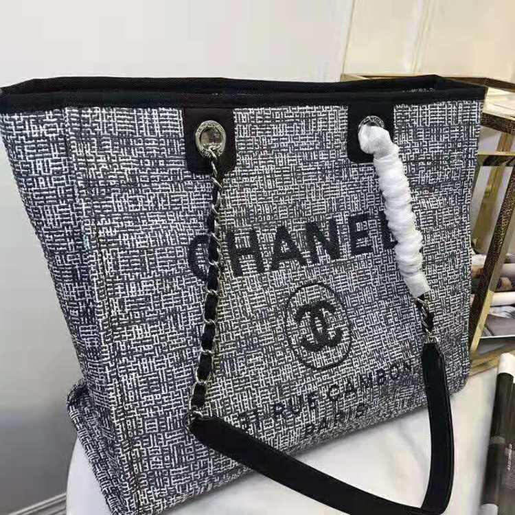 2019 Chanel Medium Tote Shopping Bag