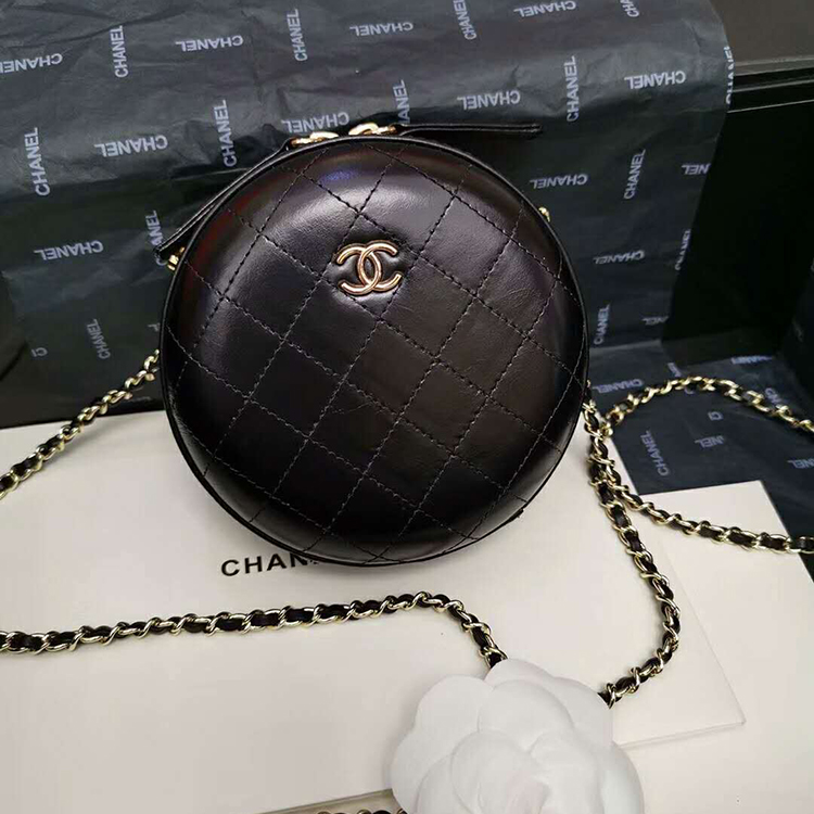 2019 Chanel Minaudiere