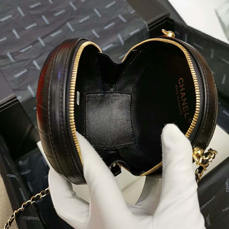 2019 Chanel Minaudiere