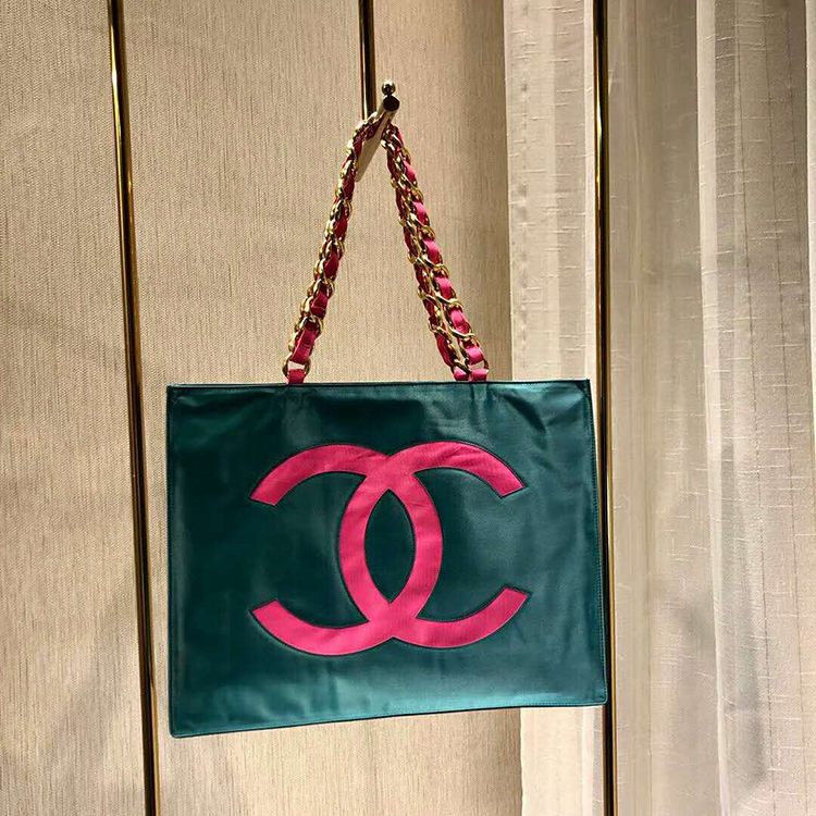 2019 Chanel Shopping Bag