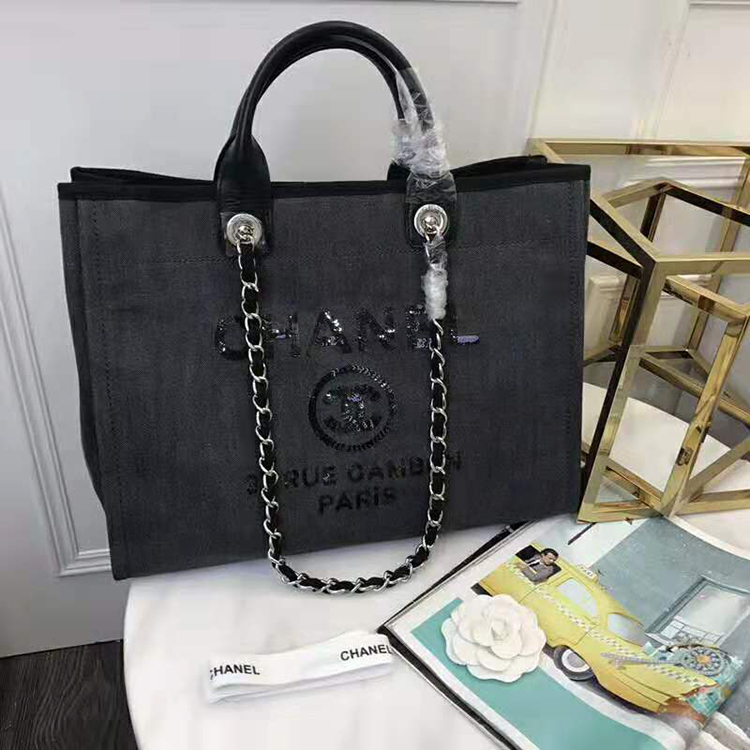 2019 Chanel Shopping Bag