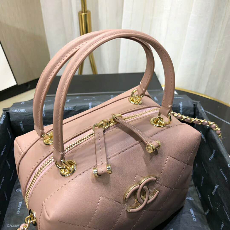 2019 Chanel Shoulder Tote Bag